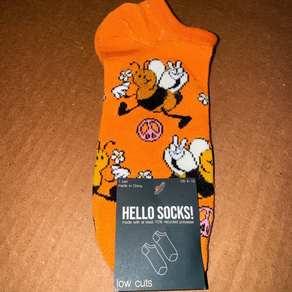 Hello Socks Low Cut Socks OS NEW Orange Bumblebee Peace Sign
